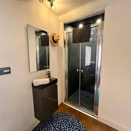 100m2 Dernier Etage - Atypique *